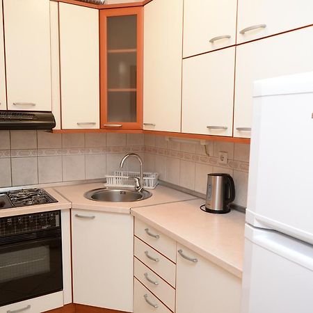 Exclusive Budget Apartments Skopje Buitenkant foto